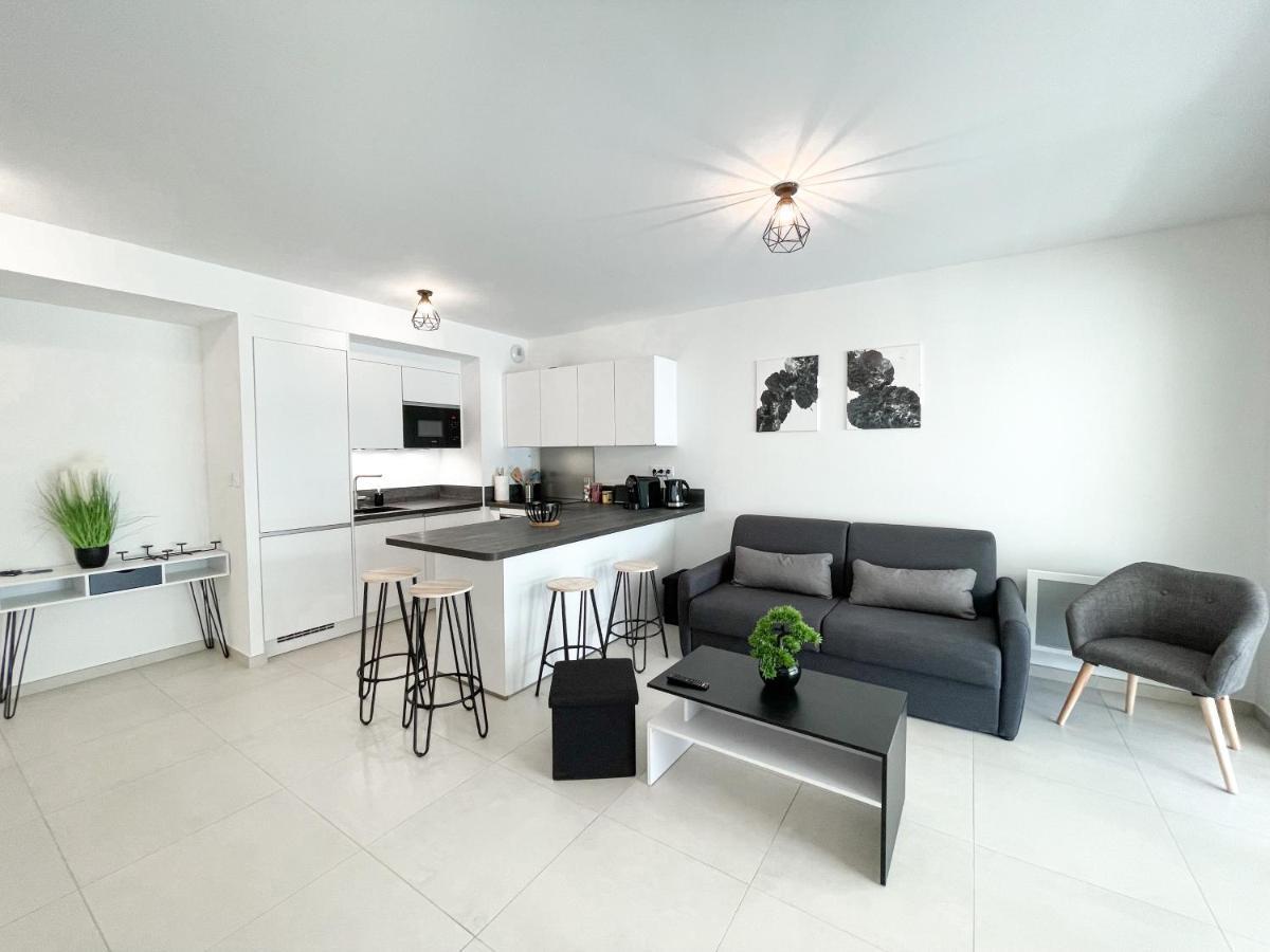 T2 Neuf Terrasse Pres Des Plages Сен-Сір-сюр-Мер Екстер'єр фото